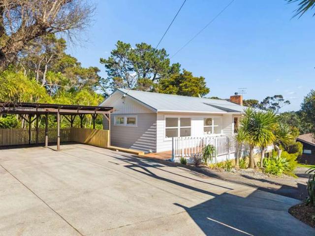 House for sale in Wairau Valley, Oroua County