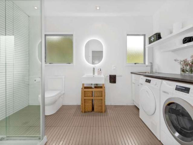 House for sale in Maraetai, Franklin
