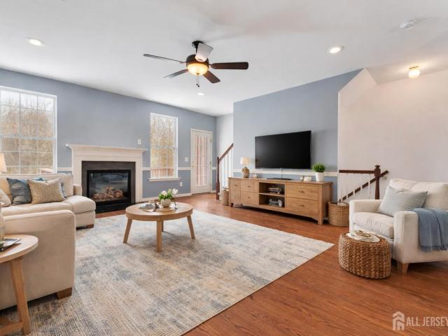 Townhouse for sale in Cliffwood, New Jersey