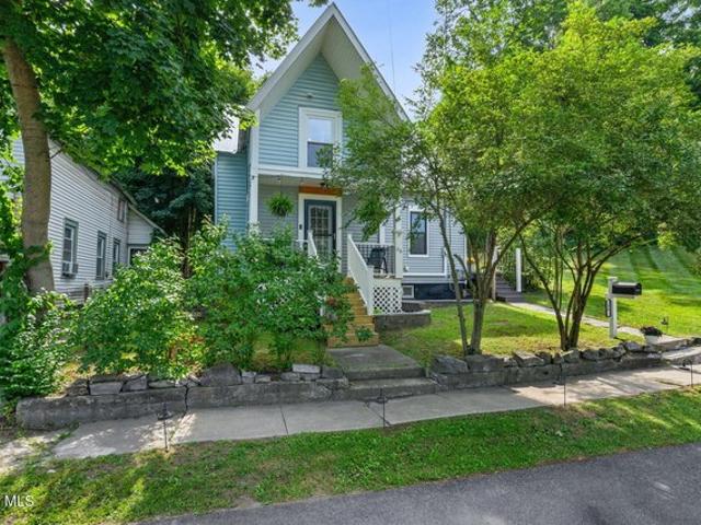 House for sale in New York