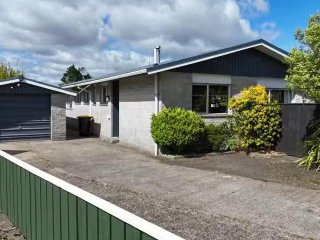 House for sale in Fairdown, West Coast