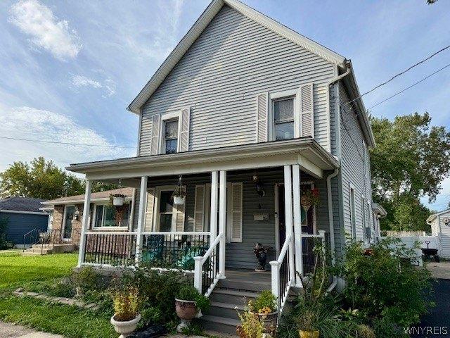 House for sale in Bowmansville, New York