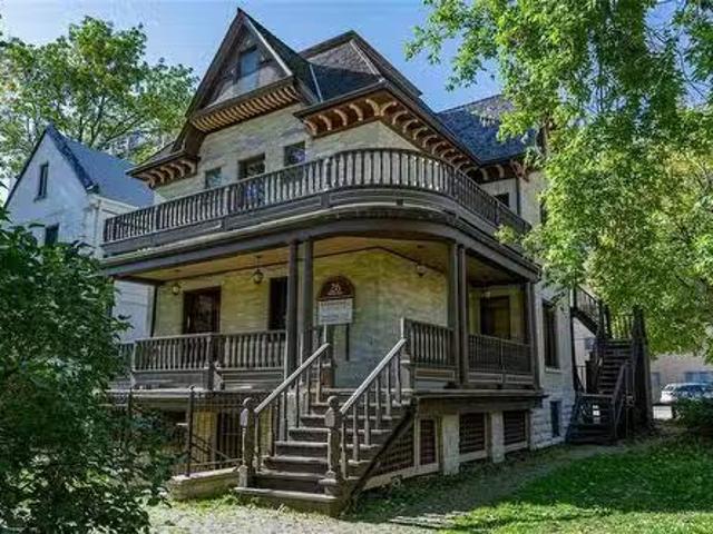 House for rent in East St. Paul, Manitoba
