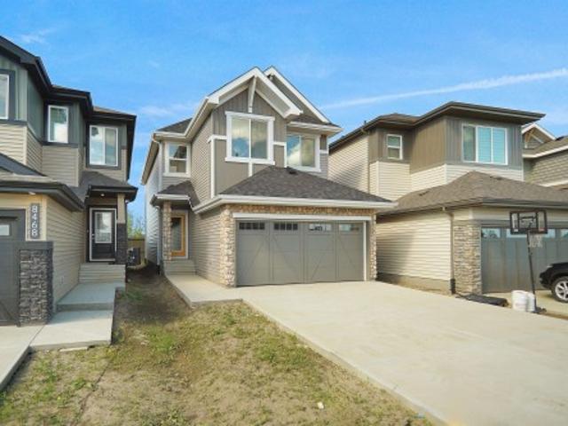 House for sale in Alberta