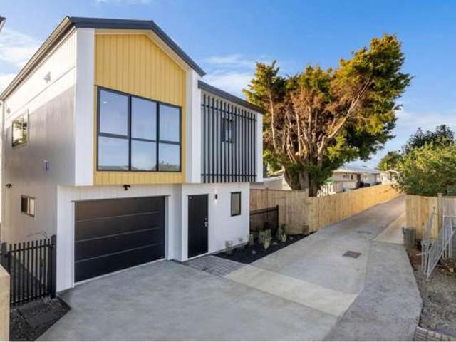 House for sale in Papakura