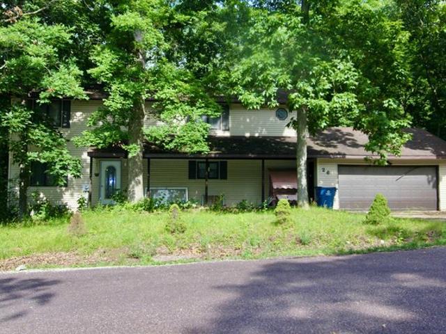 House for sale in Mackinaw, Illinois