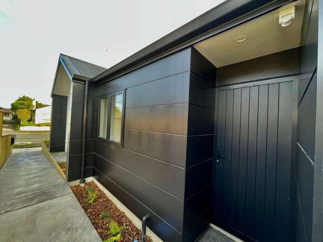 Townhouse for rent in Pauatahanui, Wellington