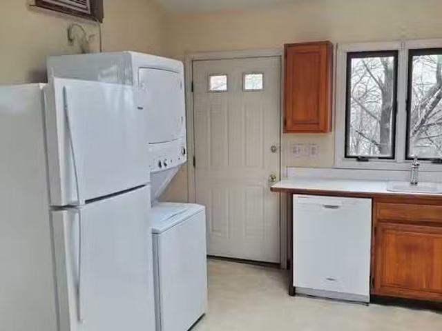 Condo for rent in Norwood