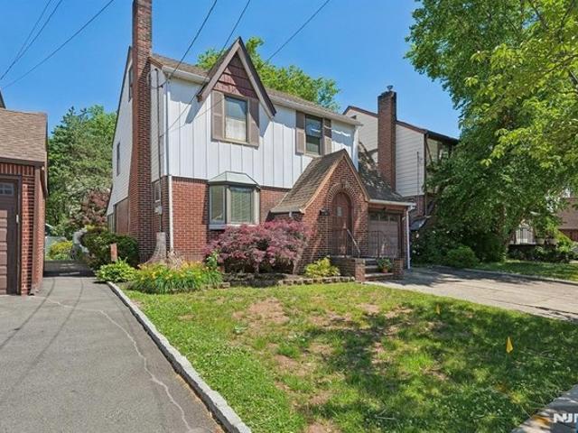 House for sale in Bloomfield, New Jersey