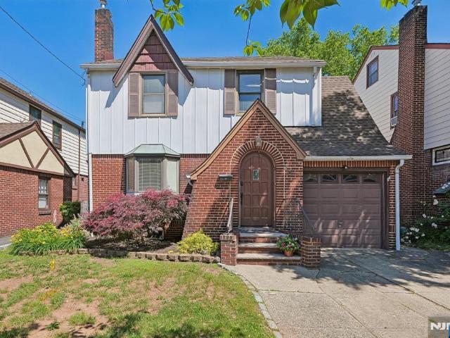 House for sale in Bloomfield, New Jersey
