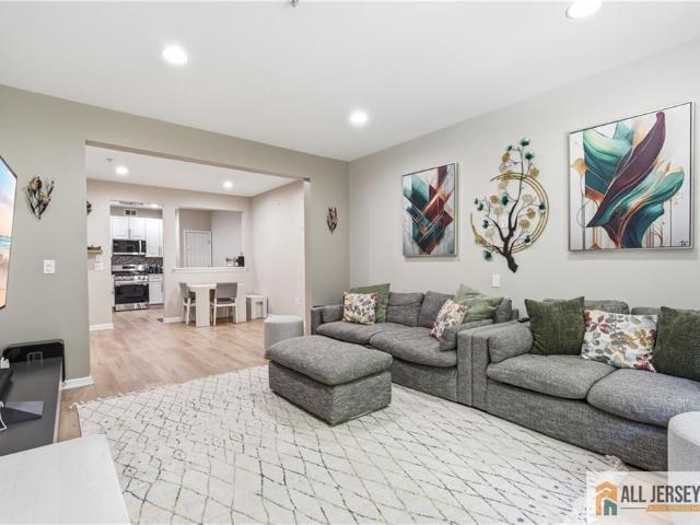 Condo for sale in Piscataway, New Jersey