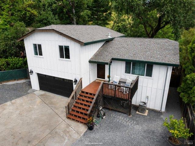House for sale in Cloverdale, California