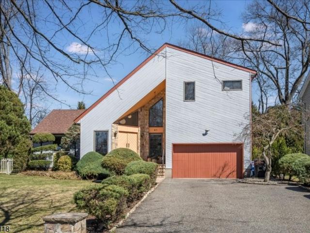 House for sale in Glen Rock