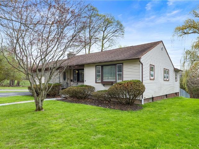 House for sale in Oneida, New York