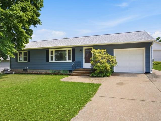 House for sale in Muscatine, Iowa