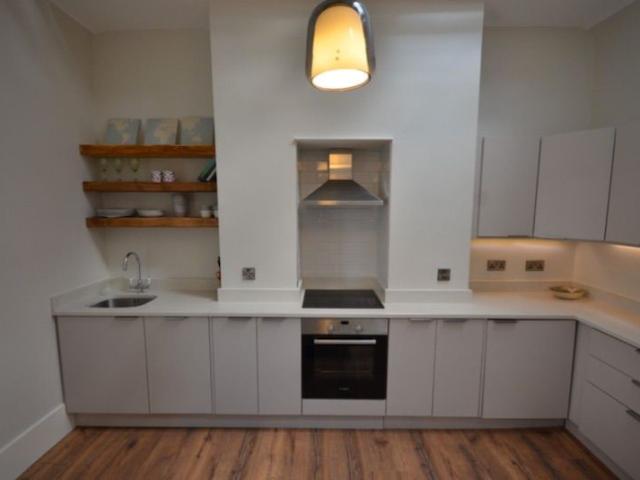 Apartment to rent in Bluebell, North Tipperary