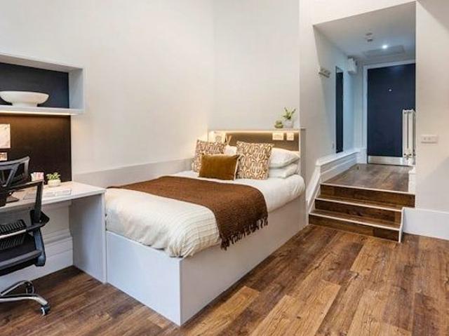 Apartment for rent in Woodhouse, West Yorkshire