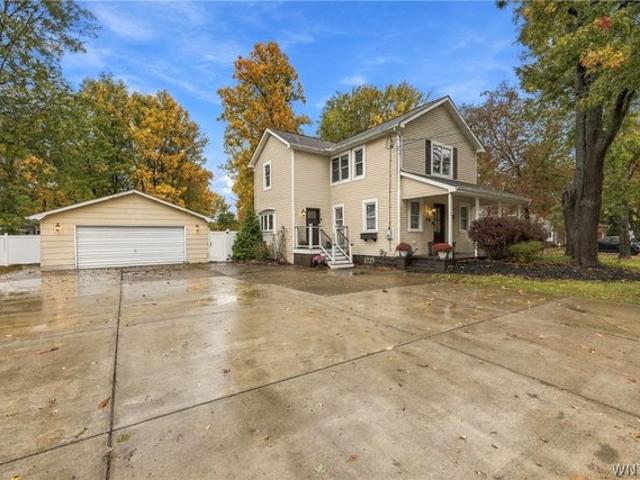 House for sale in Town of Orchard Park, Erie County