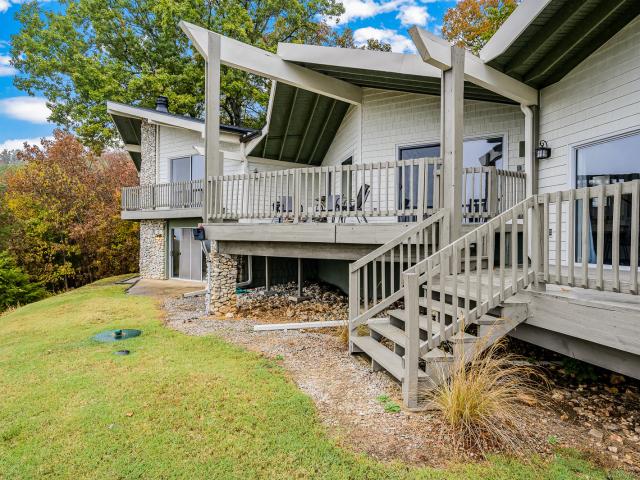 House for sale in Kimberling City, Stone County