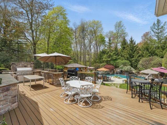 House for sale in Mahwah