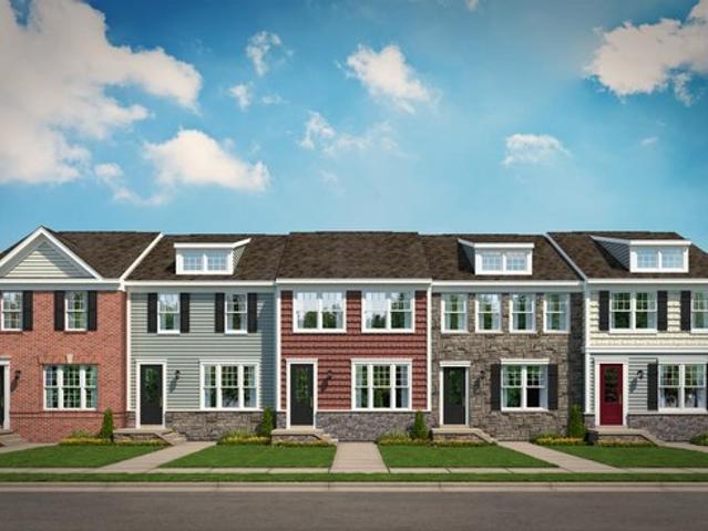 Townhouse for sale in Kearneysville, West Virginia