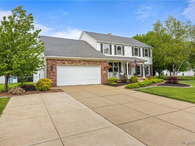 House for sale in Bowmansville, New York