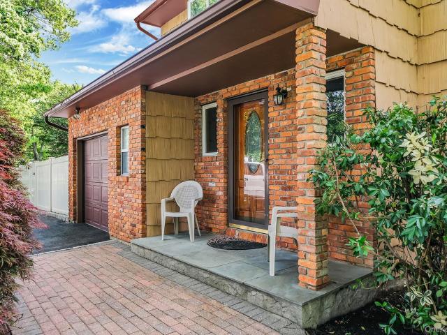 House for sale in Smithtown, New York