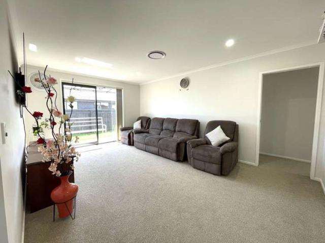 House for rent in Taranaki
