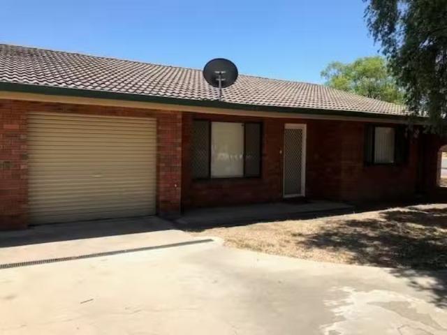 Condo for rent in Piallamore, New South Wales