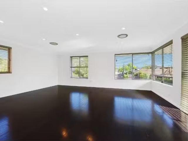 Condo for rent in Sydney, New South Wales