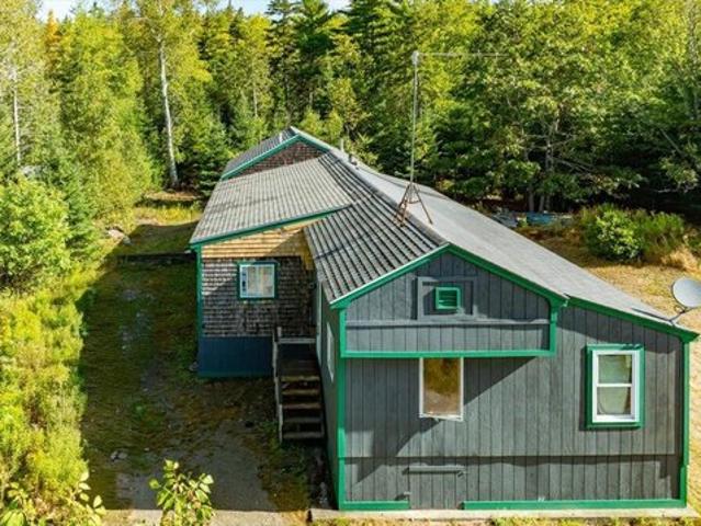 House for sale in Penobscot, Maine