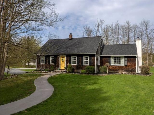 House for sale in Oneida, New York