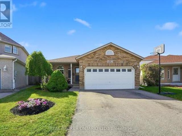 House for sale in Parkwood Gardens Neighbourhood Group, Guelph