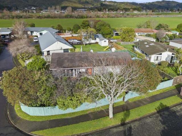 House for sale in Pauatahanui, Wellington