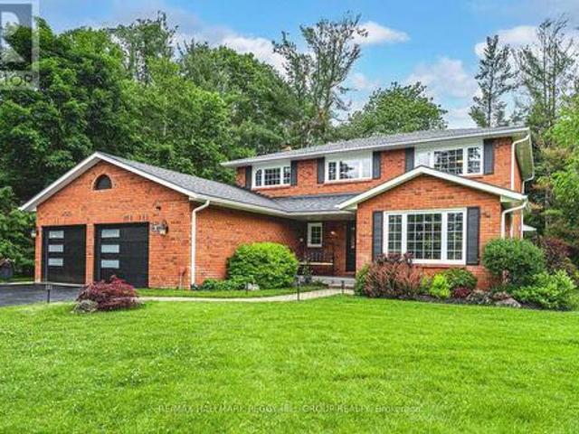 House for sale in Springwater