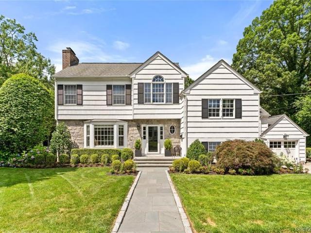House for sale in Scarsdale, New York