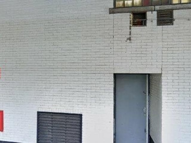 Bedrijfspand te huur in Oosterflank, Rotterdam
