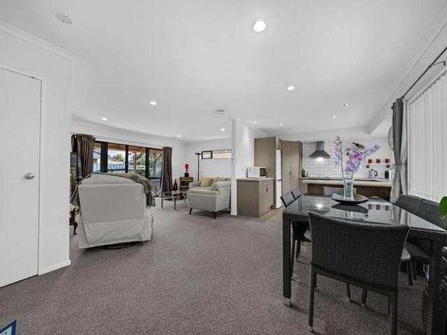 House for sale in Waiuku