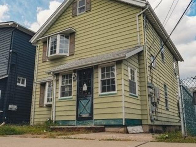 House for sale in Passaic, New Jersey