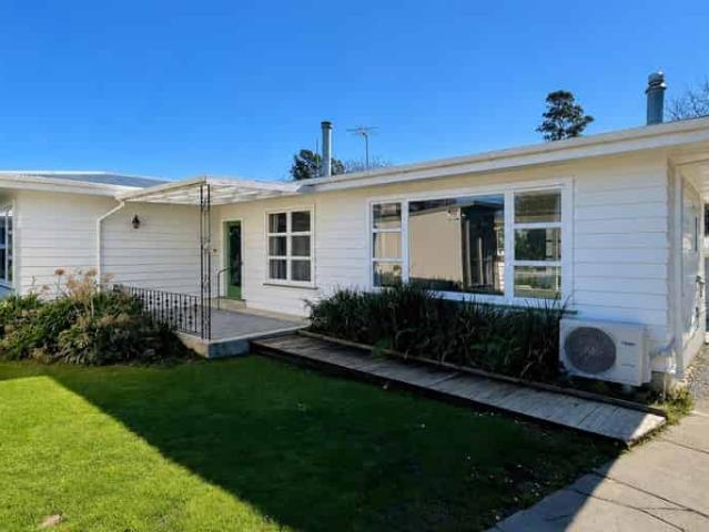 House for rent in East Coast