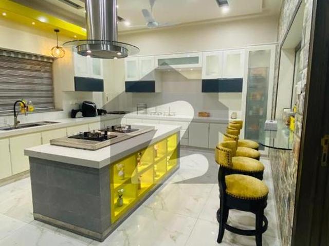 House for sale in Faisalabad, Islamabad Capital Territory