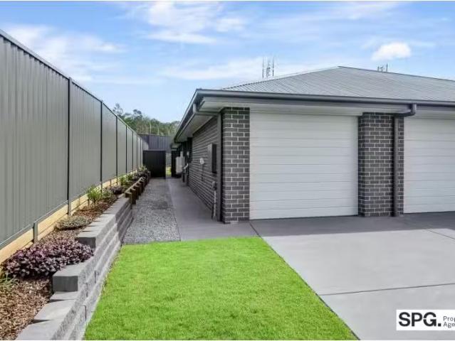 Condo for rent in Ambergate, New South Wales