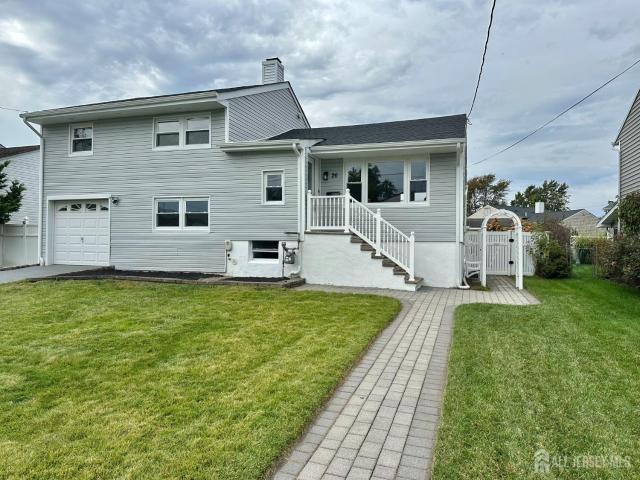 House for sale in Colonia, Woodbridge Township