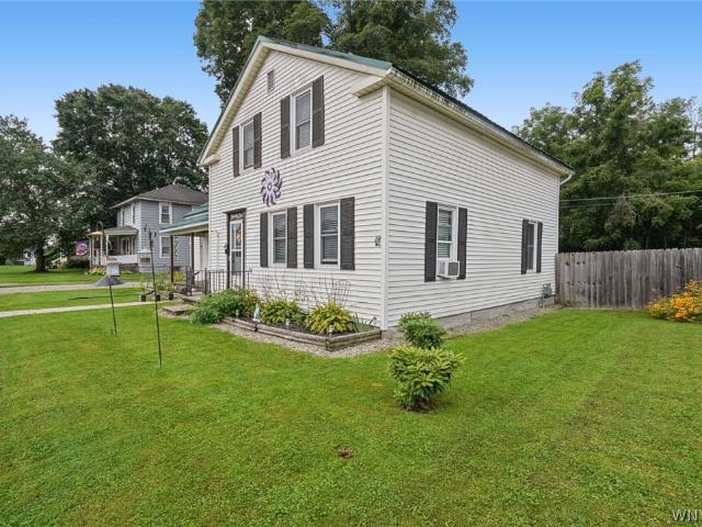 House for sale in Fillmore, Town of Hume