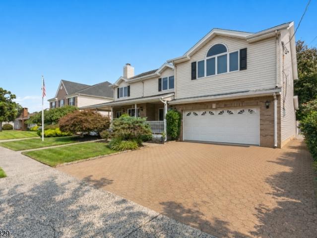 House for sale in Wallington, New Jersey