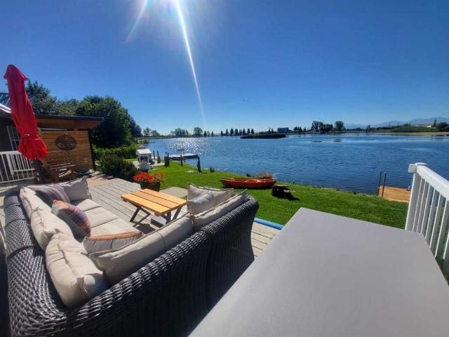 House for sale in Hill Spring, Alberta