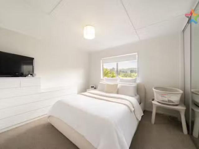 House for sale in Days Bay, Wellington