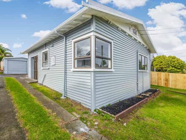 House for rent in Owhata, Oroua County