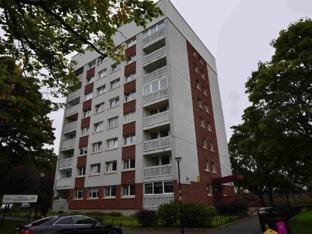 Apartment for rent in Scotstounhill, Glasgow