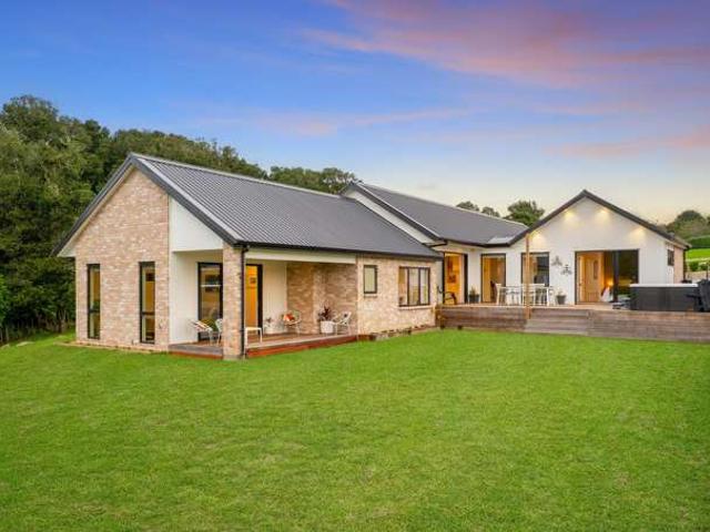 House for sale in Auckland, Oroua County